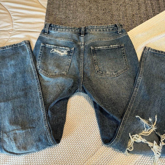 VERVET Ripped Jeans - Picture 4 of 5